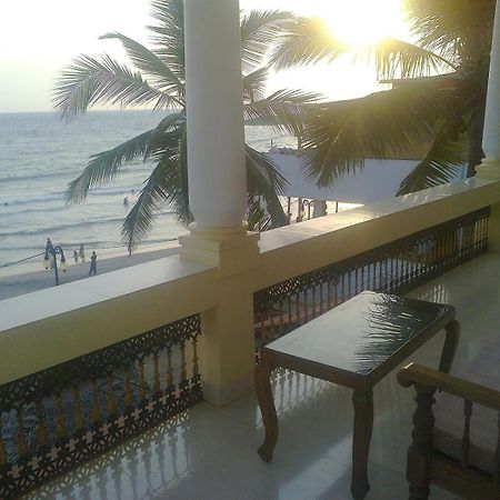 Beach Florra Inn Kovalam Luaran gambar
