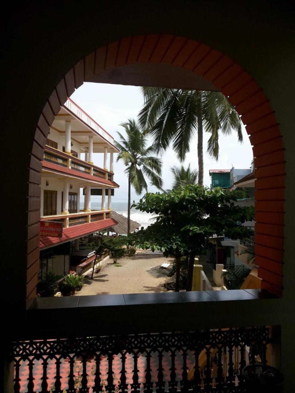 Beach Florra Inn Kovalam Luaran gambar