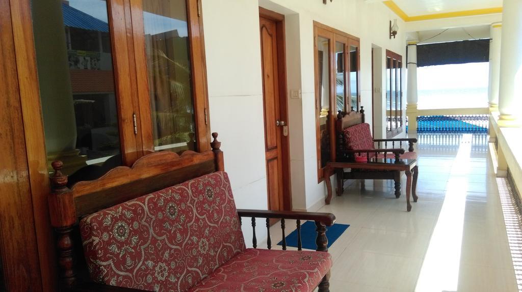 Beach Florra Inn Kovalam Luaran gambar
