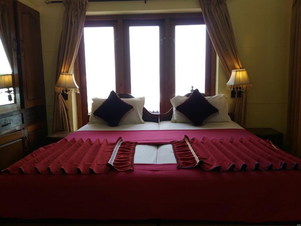 Beach Florra Inn Kovalam Luaran gambar