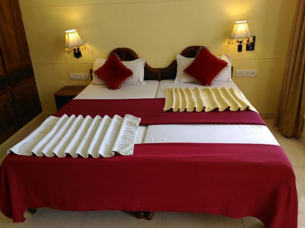 Beach Florra Inn Kovalam Luaran gambar