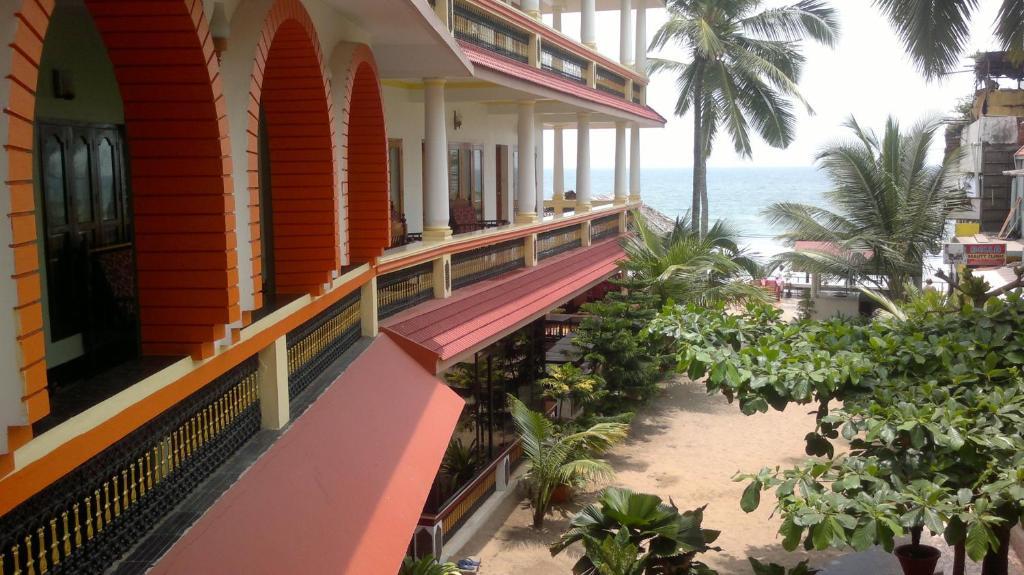 Beach Florra Inn Kovalam Luaran gambar