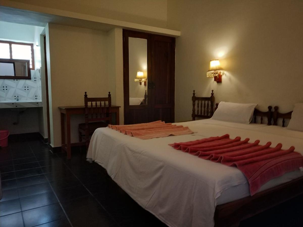 Beach Florra Inn Kovalam Luaran gambar